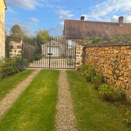 Chambres D'Hotes Des Demoiselles Ville-Saint-Jacques Eksteriør bilde