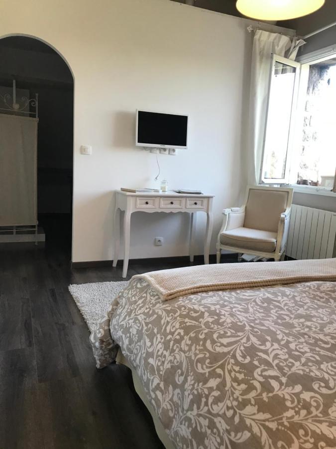 Chambres D'Hotes Des Demoiselles Ville-Saint-Jacques Eksteriør bilde