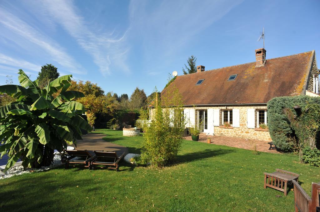 Chambres D'Hotes Des Demoiselles Ville-Saint-Jacques Eksteriør bilde