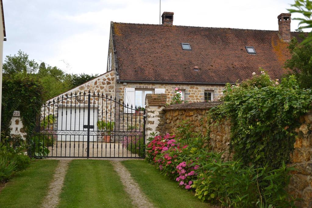 Chambres D'Hotes Des Demoiselles Ville-Saint-Jacques Eksteriør bilde